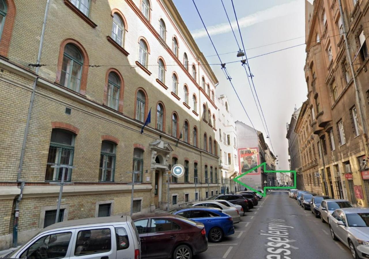 Lovely Close To Synagogue And Szimpla Garden * Budapest
